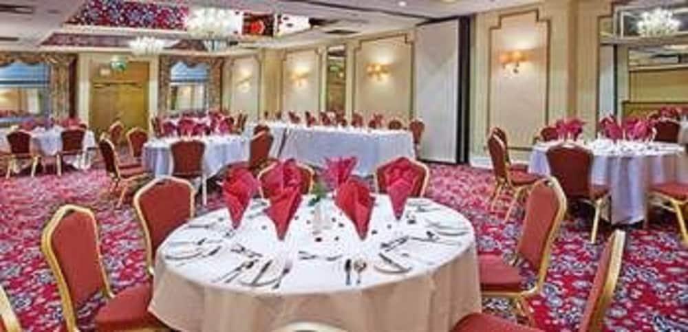 Britannia Hotel Wolverhampton Exteriör bild