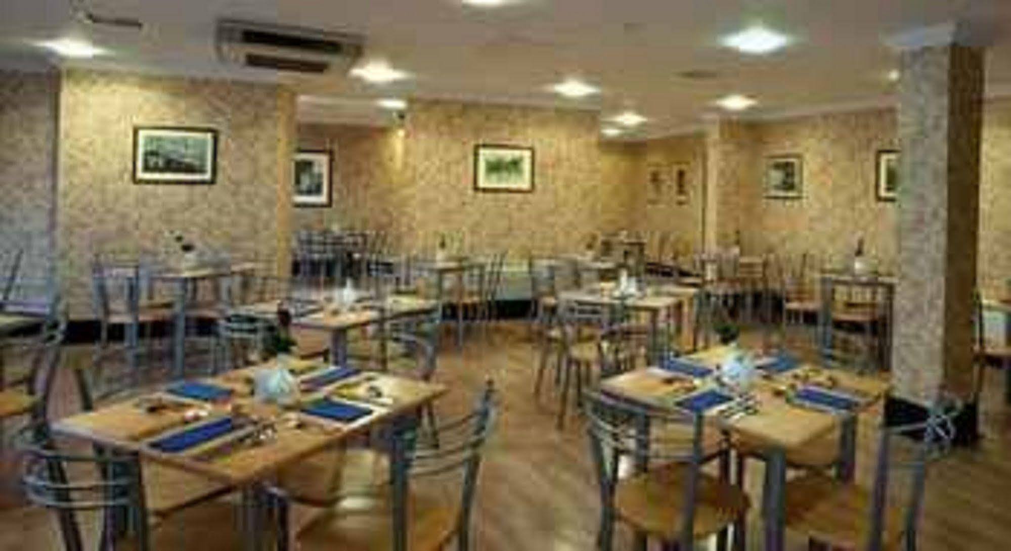 Britannia Hotel Wolverhampton Exteriör bild